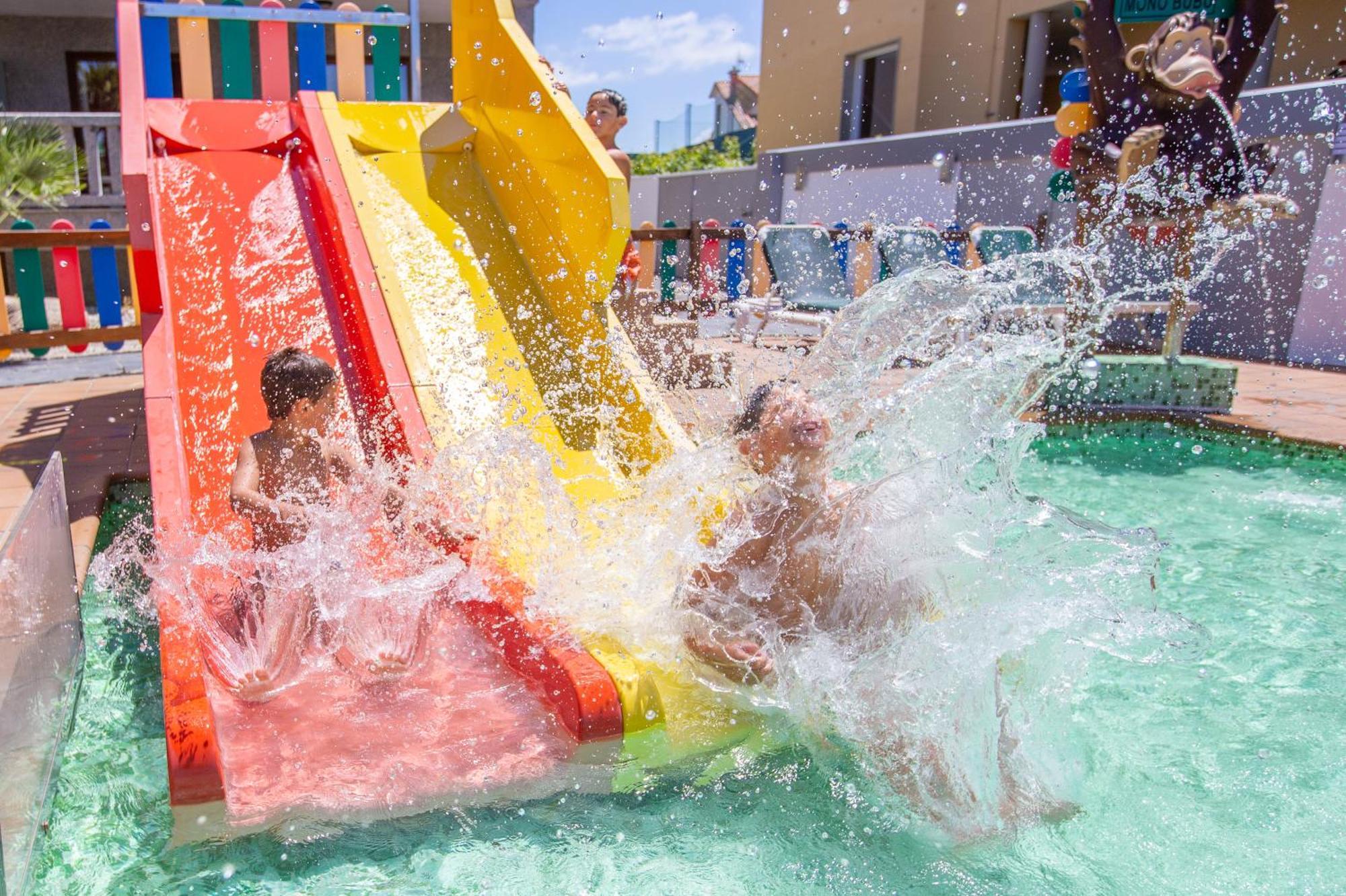ポルトノボLofts Complejo Playa Marアパートメント エクステリア 写真